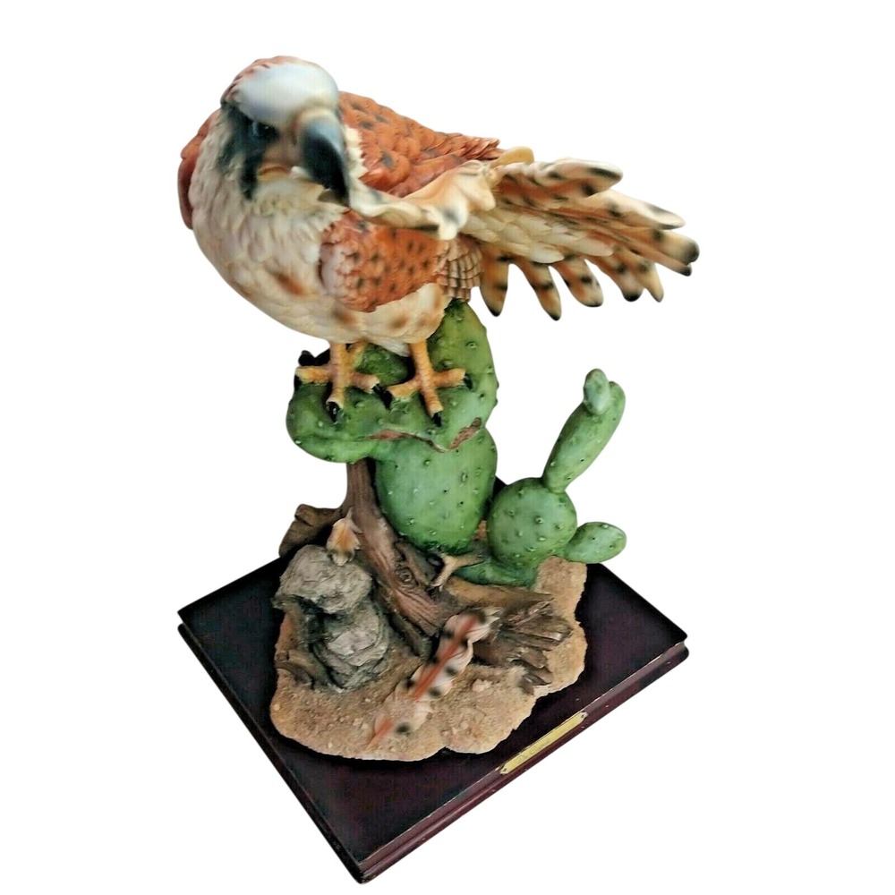 De Capoli Collection Beautiful Detailed Kestrel on Cactus🌵Resin, Wood Base 13"
